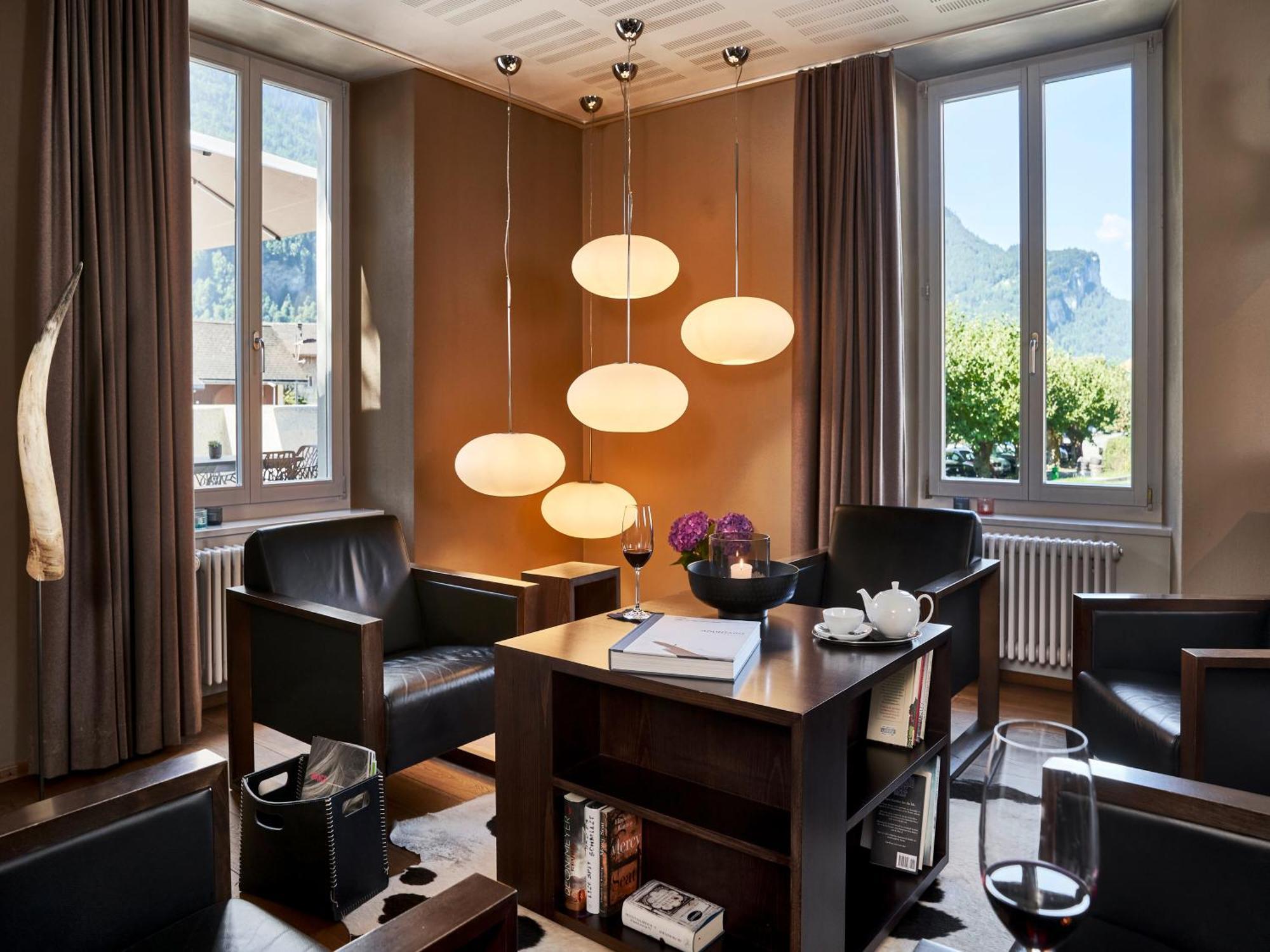 Hotel Victoria Meiringen Buitenkant foto